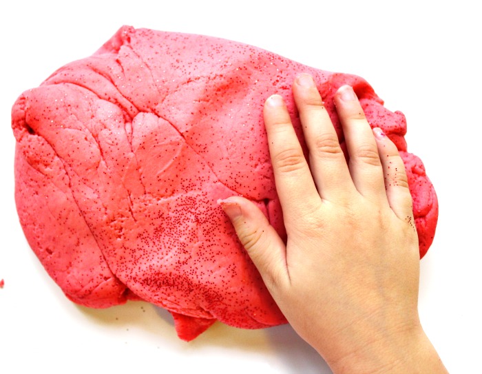 Amazing No Cook Strawberry Playdough Recipe, Perfect for Valentine's Day or Summer this play dough smells amazing. The Best Jello Dough Recipe 