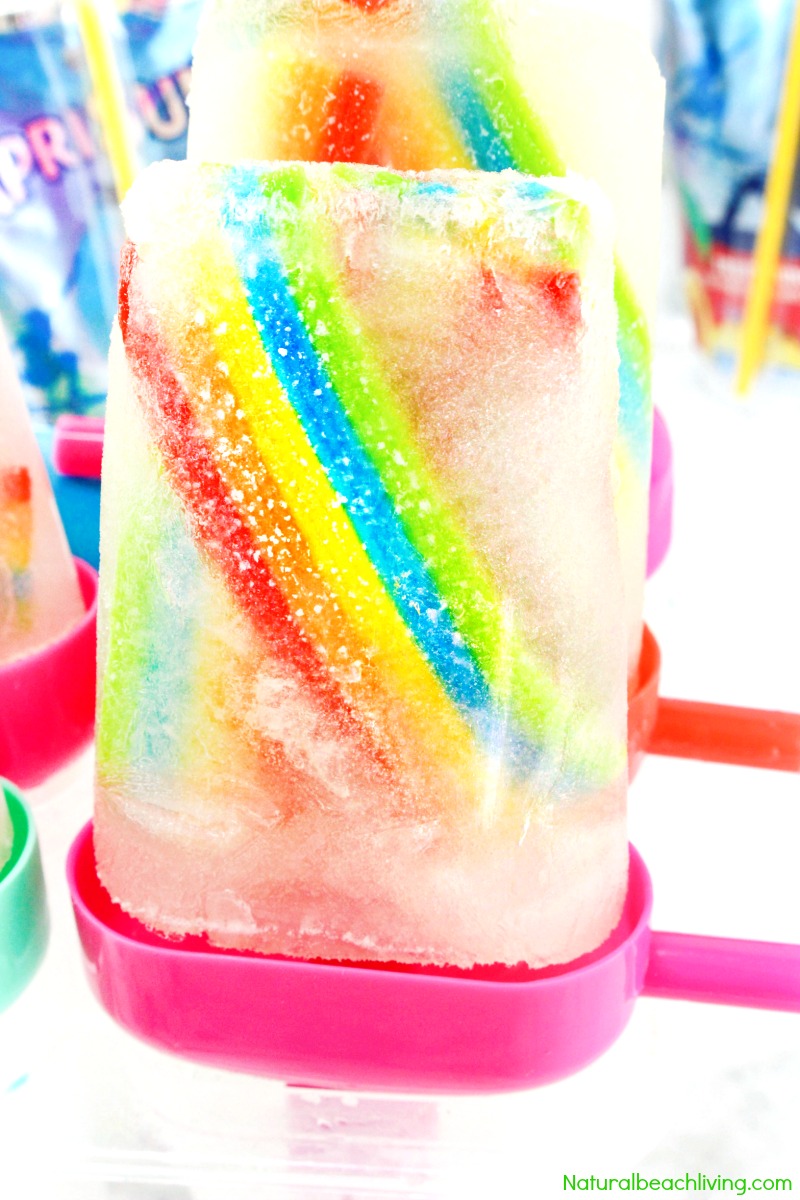 How to Make Fruit Juice Airhead Popsicles, Homemade Juice Popsicles perfect for a fun summer treat or Birthday party, Yummy Kids rainbow popsicle recipe