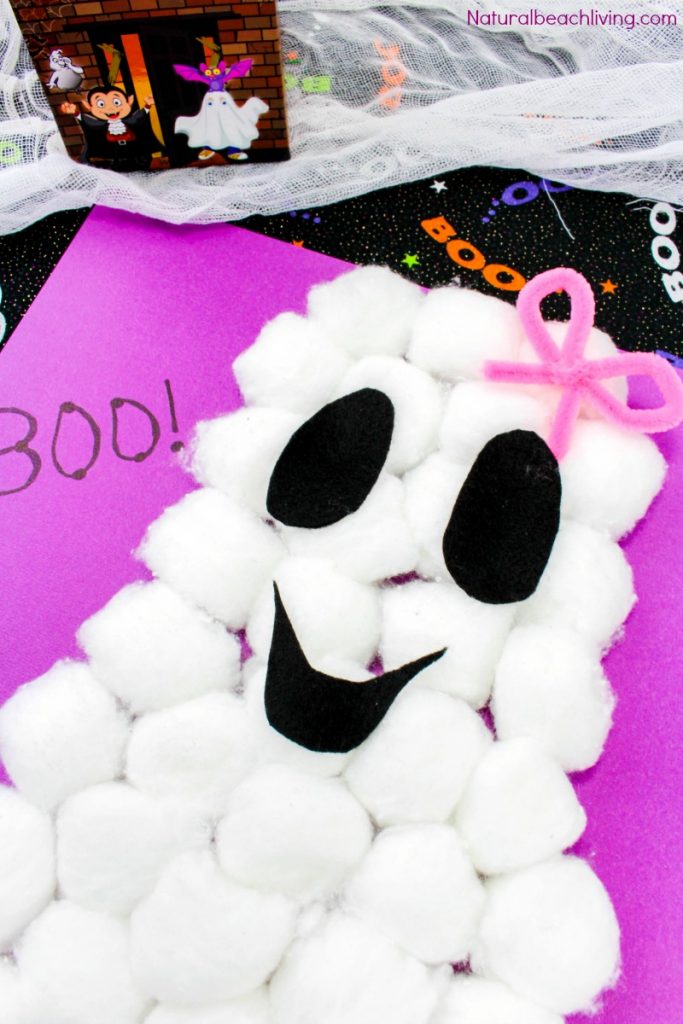  ușor de bumbac Ball Ghost Craft pentru prescolari, fun Ghost Craft, ușor și ieftin de a face, Cutest Ghost bumbac Ball Craft, Toddler și preșcolar Ghost Craft și meserii de Halloween pentru copii de a face.