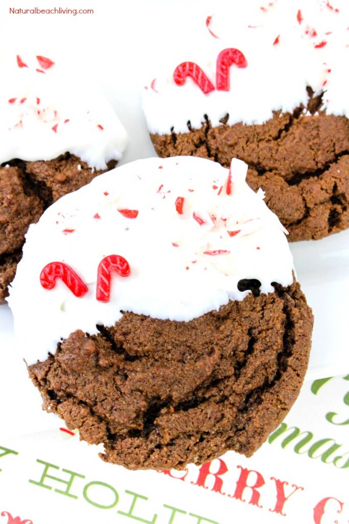 Easy Peppermint Cookies Recipe, These Soft and Chewy Chocolate Cookies are perfect Christmas Cookies, Chocolate Peppermint Christmas Cookies, Chocolate Cookies Recipes, Simple Homemade Cookies
