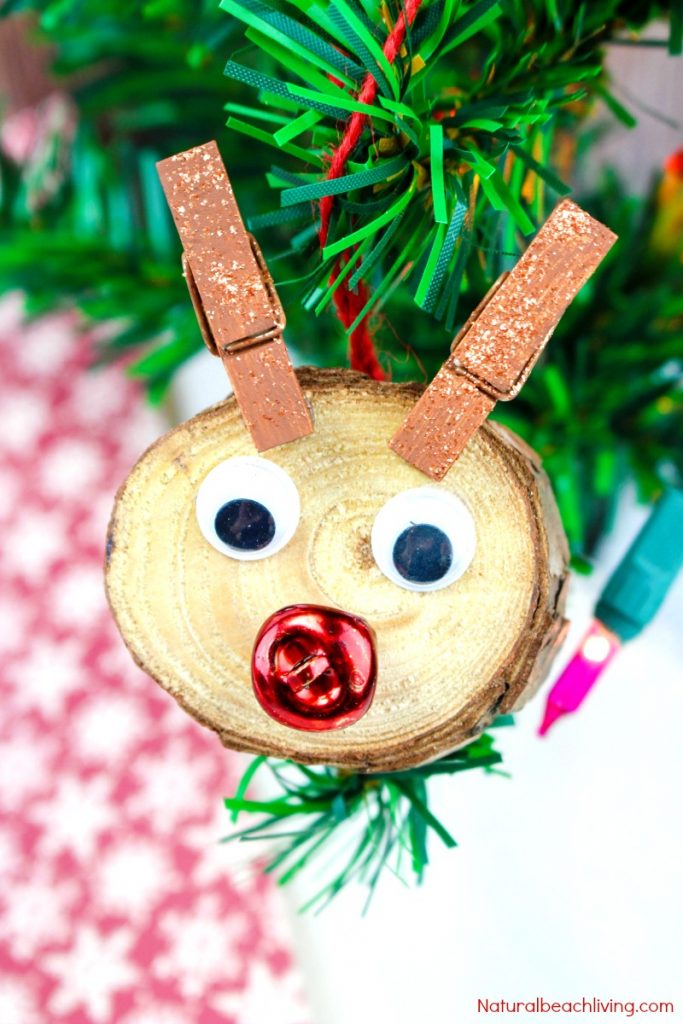 Easy to Make Rudolph Christmas Ornaments Kids Will Love, Christmas ornaments kids can make, perfect holiday ornaments, Handmade Christmas Ornaments, Unique DIY Christmas Ornaments, Great Christmas Craft, #Christmas