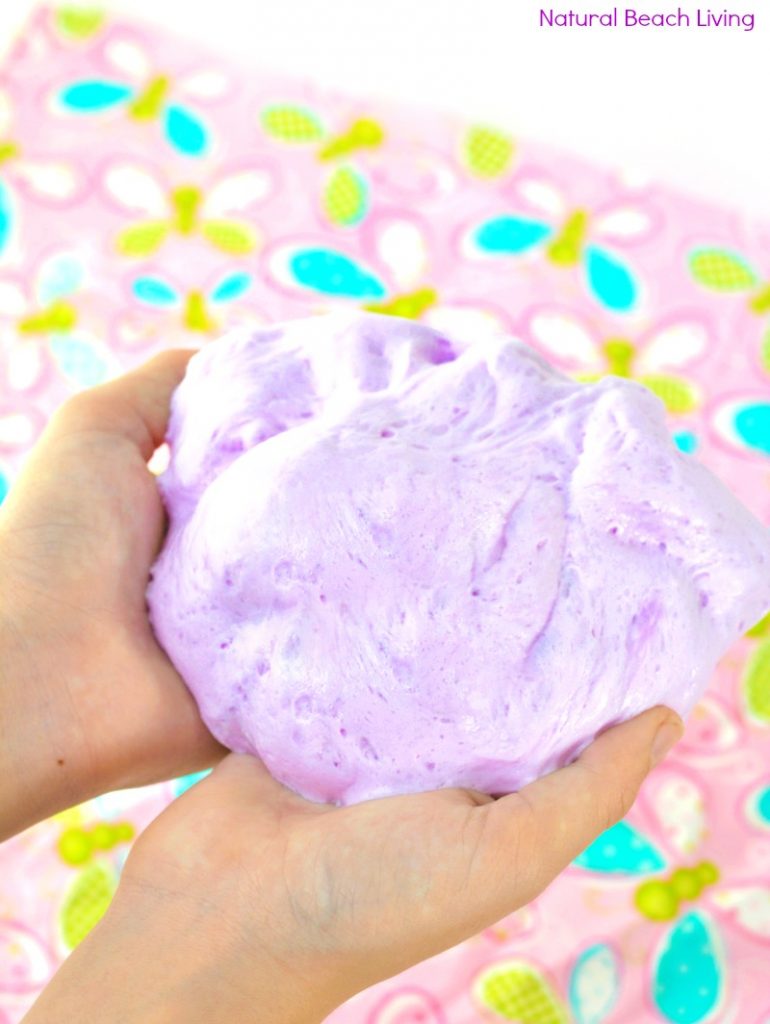 Fluffy Slime Recipe with Contact Solution, How to make fluffy slime with contact solution, Spring Fluffy Slime Recipe, How to Make Slime Recipe with Contact Solution Kids Loves, Gold Glitter Slime, Super Fluffy Contact Solution Slime Recipe or Saline Solution slime with glue! One of the Best Sensory Play activities for Kids, Homemade slime is super easy to make with our slime recipes. The Best Ways to Make Slime, Easy Slime Recipe, Spring Activities for Kids and Spring Theme ideas