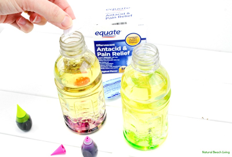 How to Make Lava Lamp Bottles, homemade lava lamp science project, DIY Lava Lamp, Lava Lamp Science Project, Lava Lamp Experiment, This is such a fun science experiment! These Lava Lamp Bottles are easy to put together and great for kids. Lava Lamp Bottles are a fun science project children of all ages can make and experiment with!