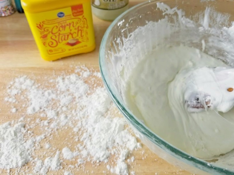 silly putty recipe with dish soap and a different one