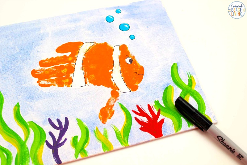 These Handprint Fish Crafts are one that your child is going to love. You can also use this fish craft for a preschool fish theme, an ocean theme, under the sea craft or Letter F week. There are so many fun ways to incorporate this fish handprint craft into your plans. Fish crafts for preschool