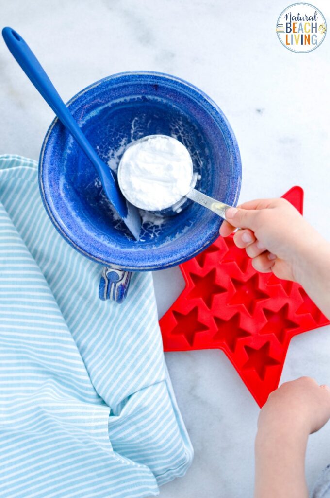 This 4th of July Fizzy Stars Baking Soda Science Experiment is a great way to share science and hands on activities that your kids will learn from and have fun with. Add this Super Cool Patriotic Science experiment to your day for a perfect summer activity. 