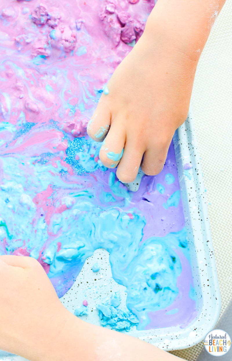 Your kids will love exploring space and science with oobleck sensory play. Here you'll find tons of great ideas for including galaxy oobleck in your Space Theme lessons this year. See how to Make Oobleck for a fun Space Activity